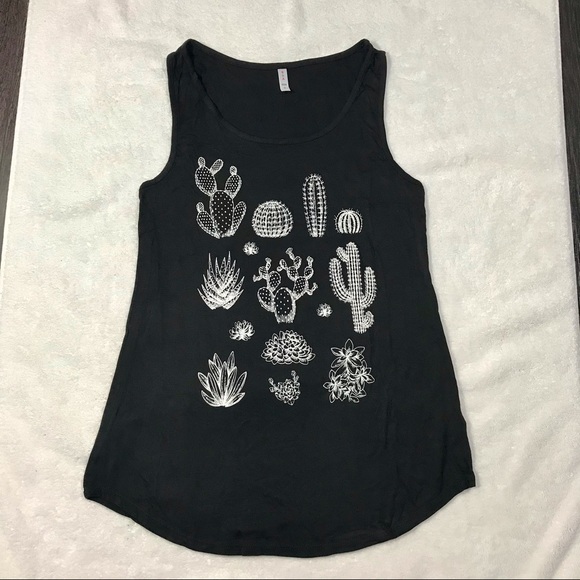 Cactus and Succulent Print Tank Top - Picture 4 of 13